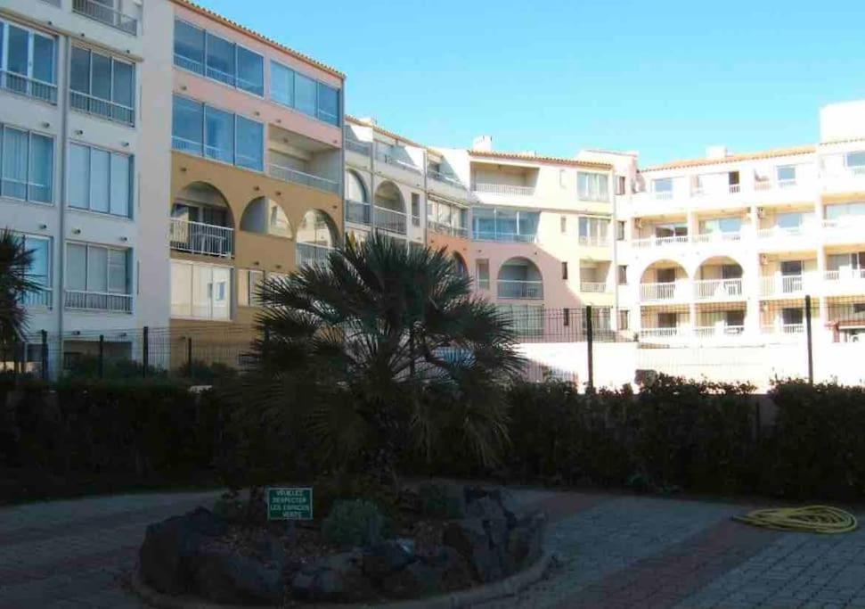Superbe Appartement 6 Personnes Avec Piscine Secteur Richelieu, A 400M De La Plage Et A 650M Du Centre Port 아그 외부 사진